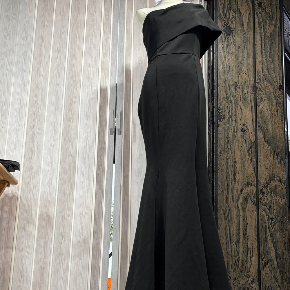 Elegant Black Off-Shoulder Dress